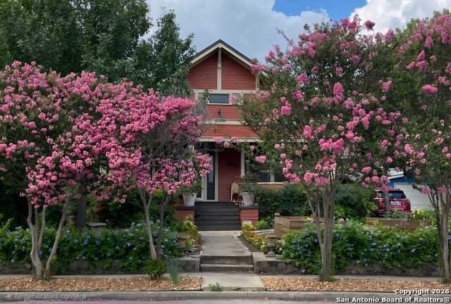 819 W French Pl, San Antonio, TX 78212