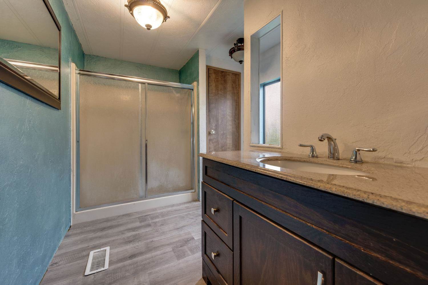 443 Royal Crest Circle, Rancho Cordova, CA 95670