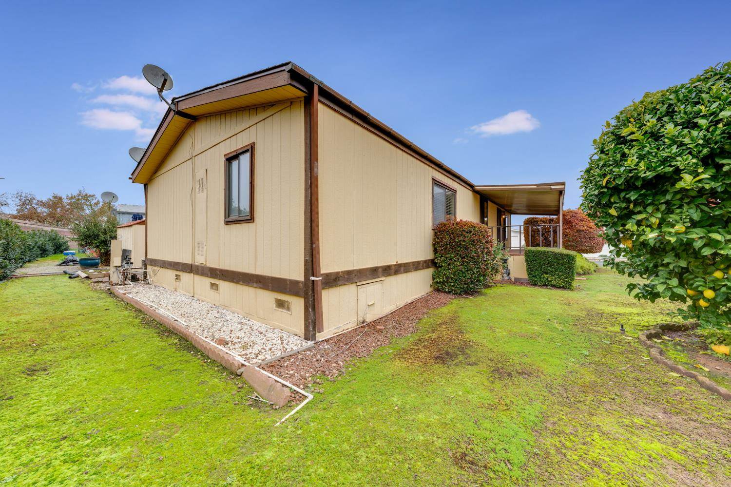 443 Royal Crest Circle, Rancho Cordova, CA 95670