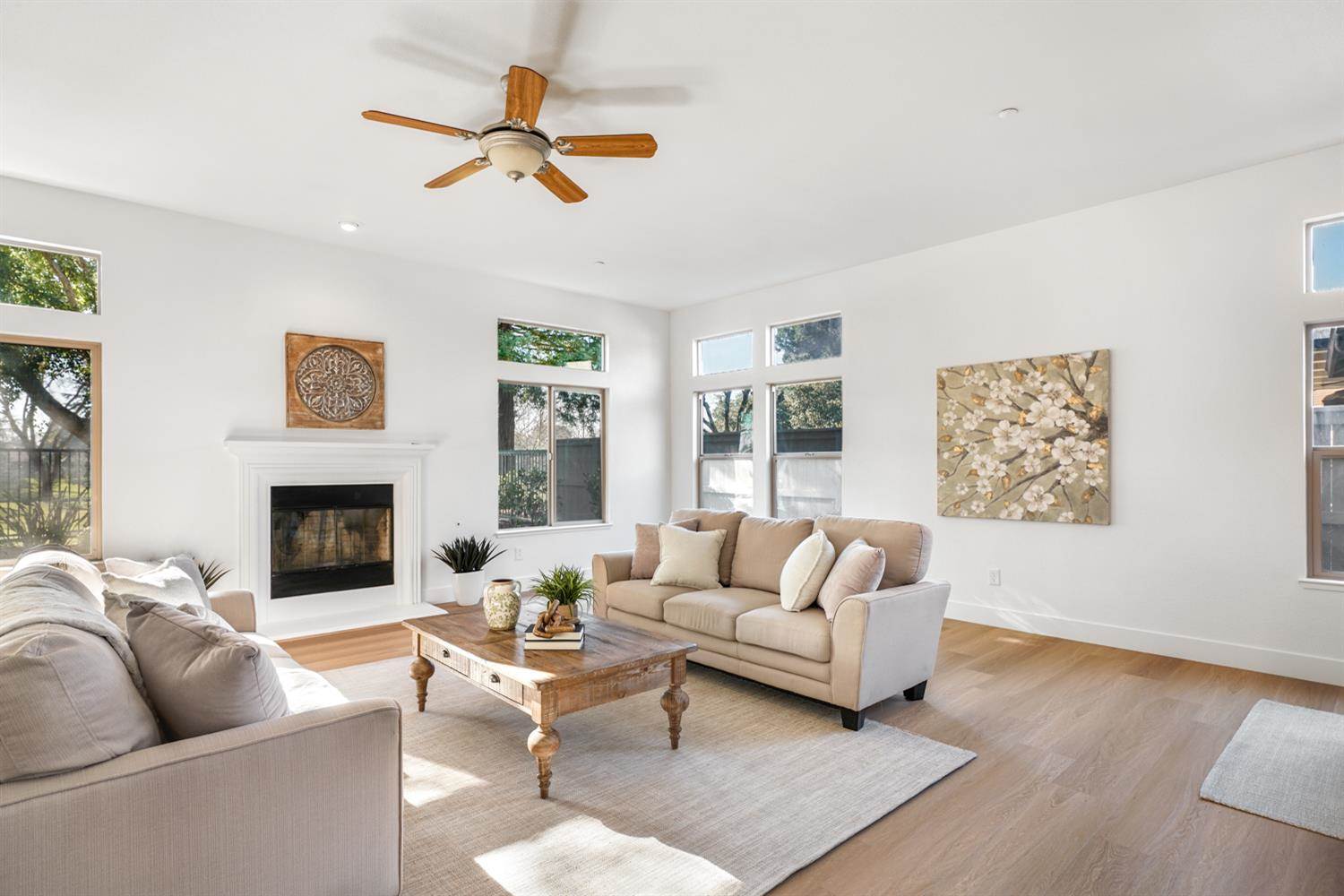 1009 Fountain Drive, West Sacramento, CA 95605