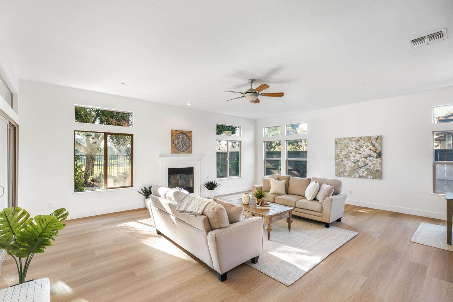 1009 Fountain Drive, West Sacramento, CA 95605