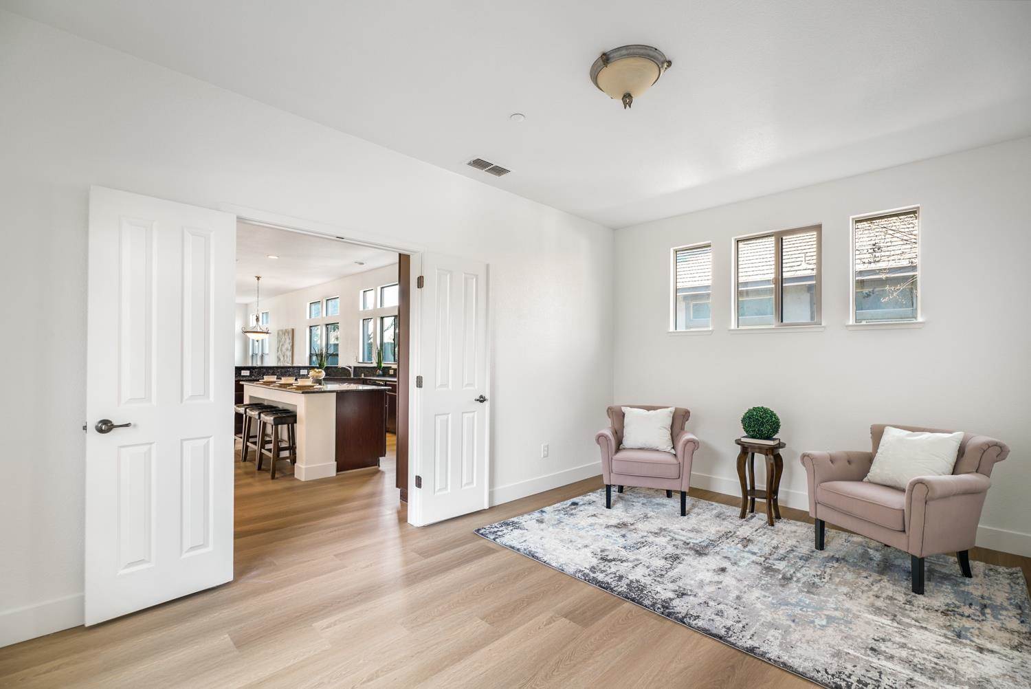 1009 Fountain Drive, West Sacramento, CA 95605