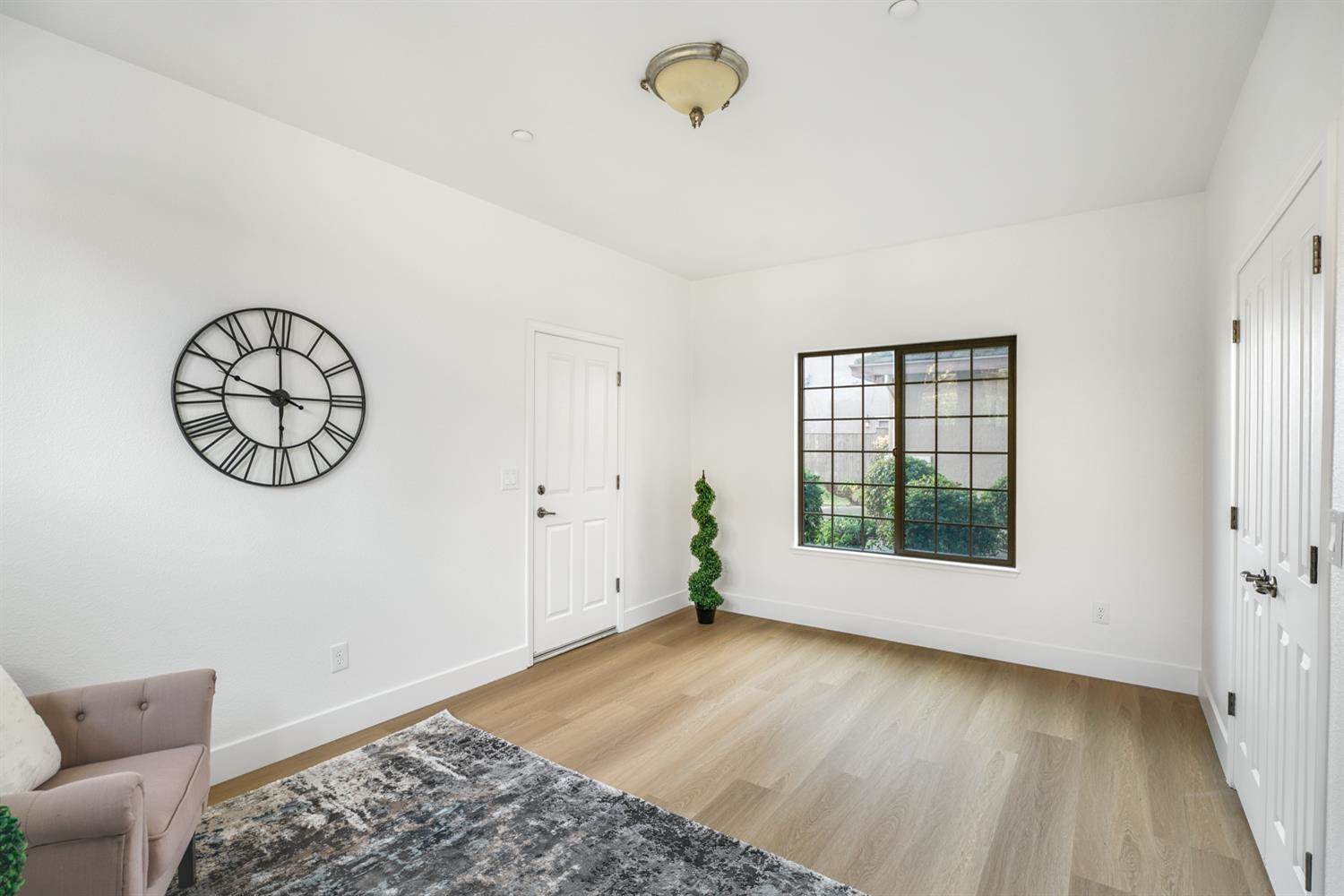 1009 Fountain Drive, West Sacramento, CA 95605