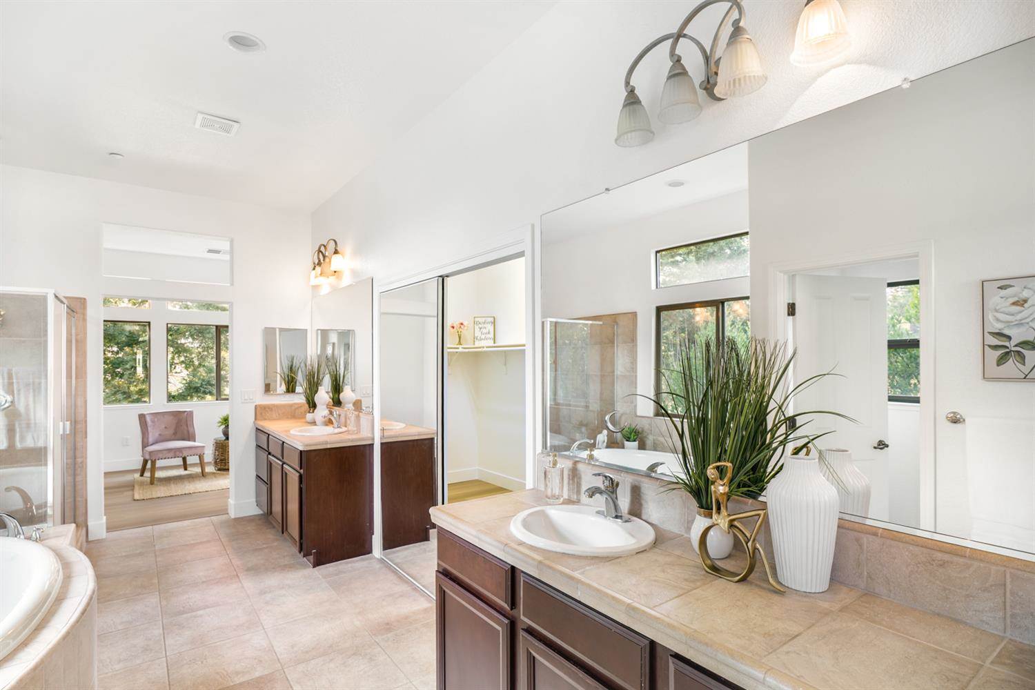 1009 Fountain Drive, West Sacramento, CA 95605