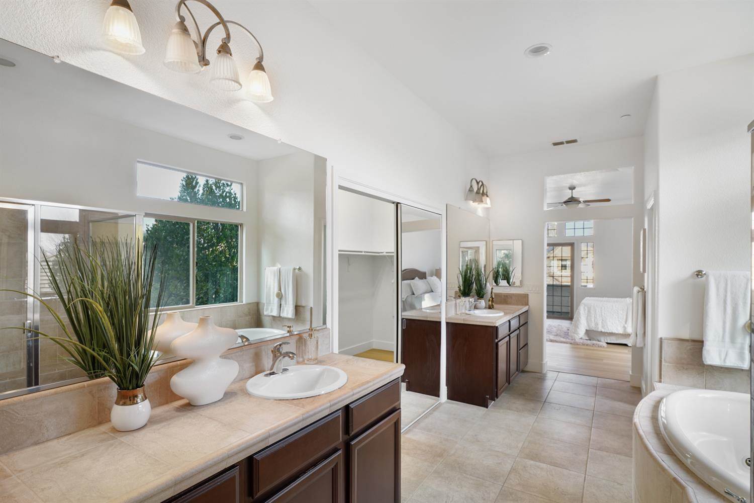 1009 Fountain Drive, West Sacramento, CA 95605