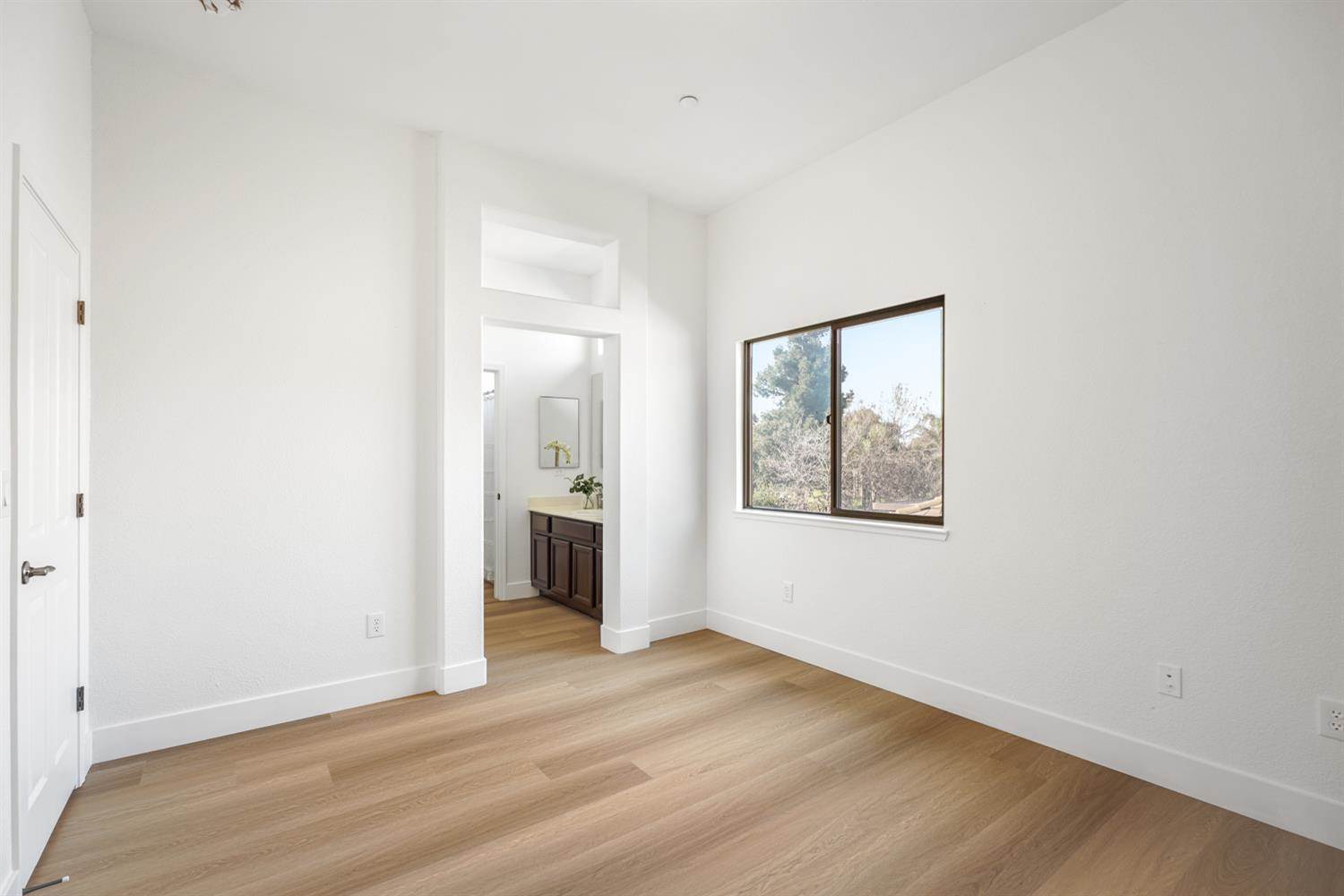 1009 Fountain Drive, West Sacramento, CA 95605