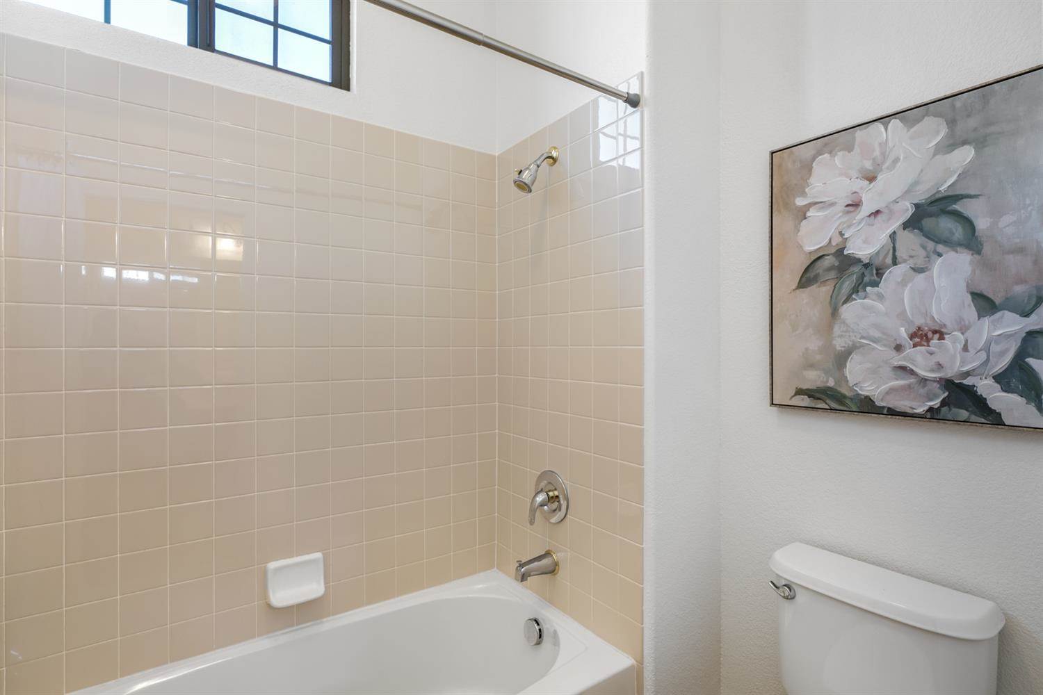 1009 Fountain Drive, West Sacramento, CA 95605