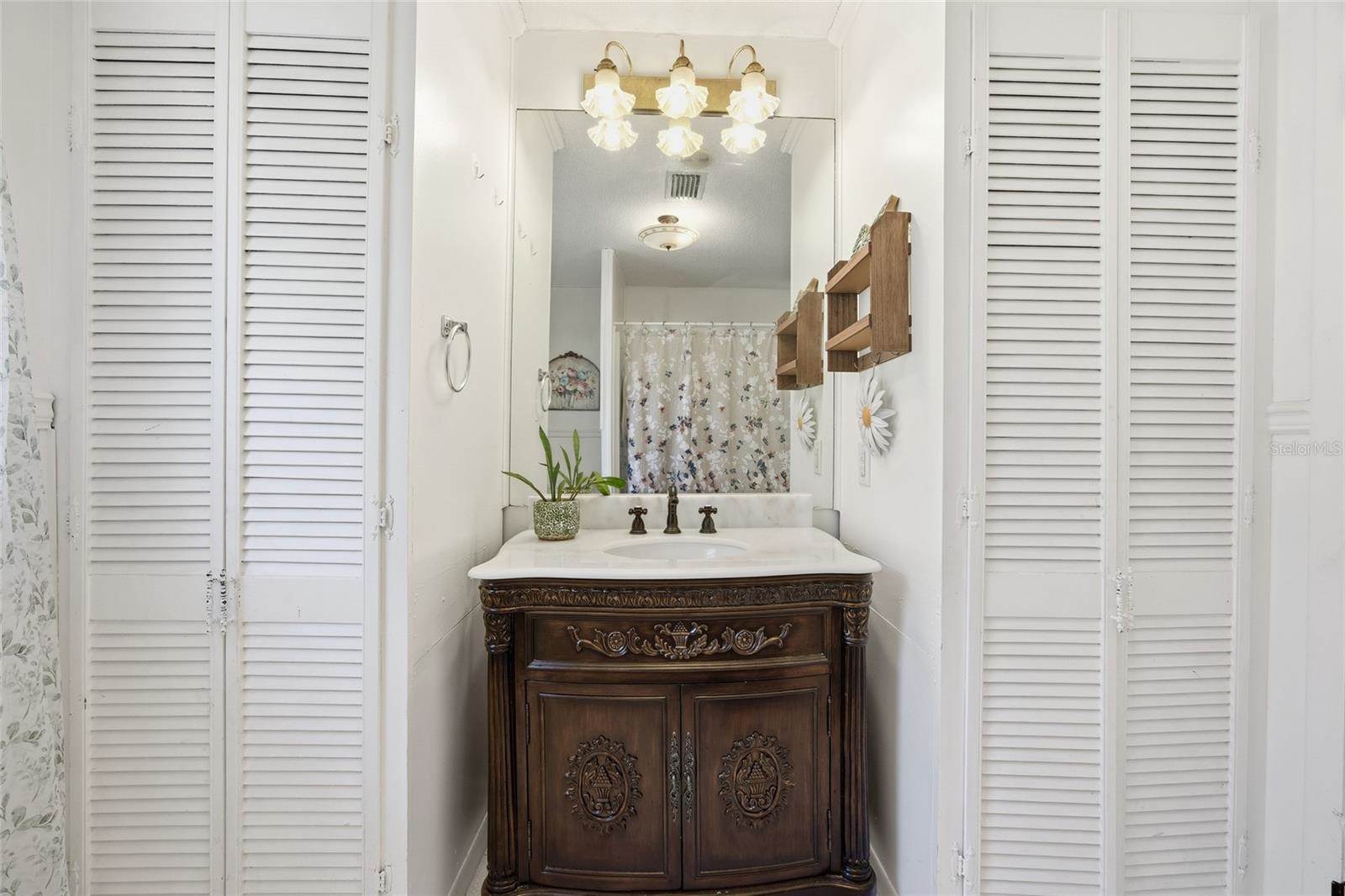 10550 NE 222nd Place Road, Fort Mc Coy, FL 32134