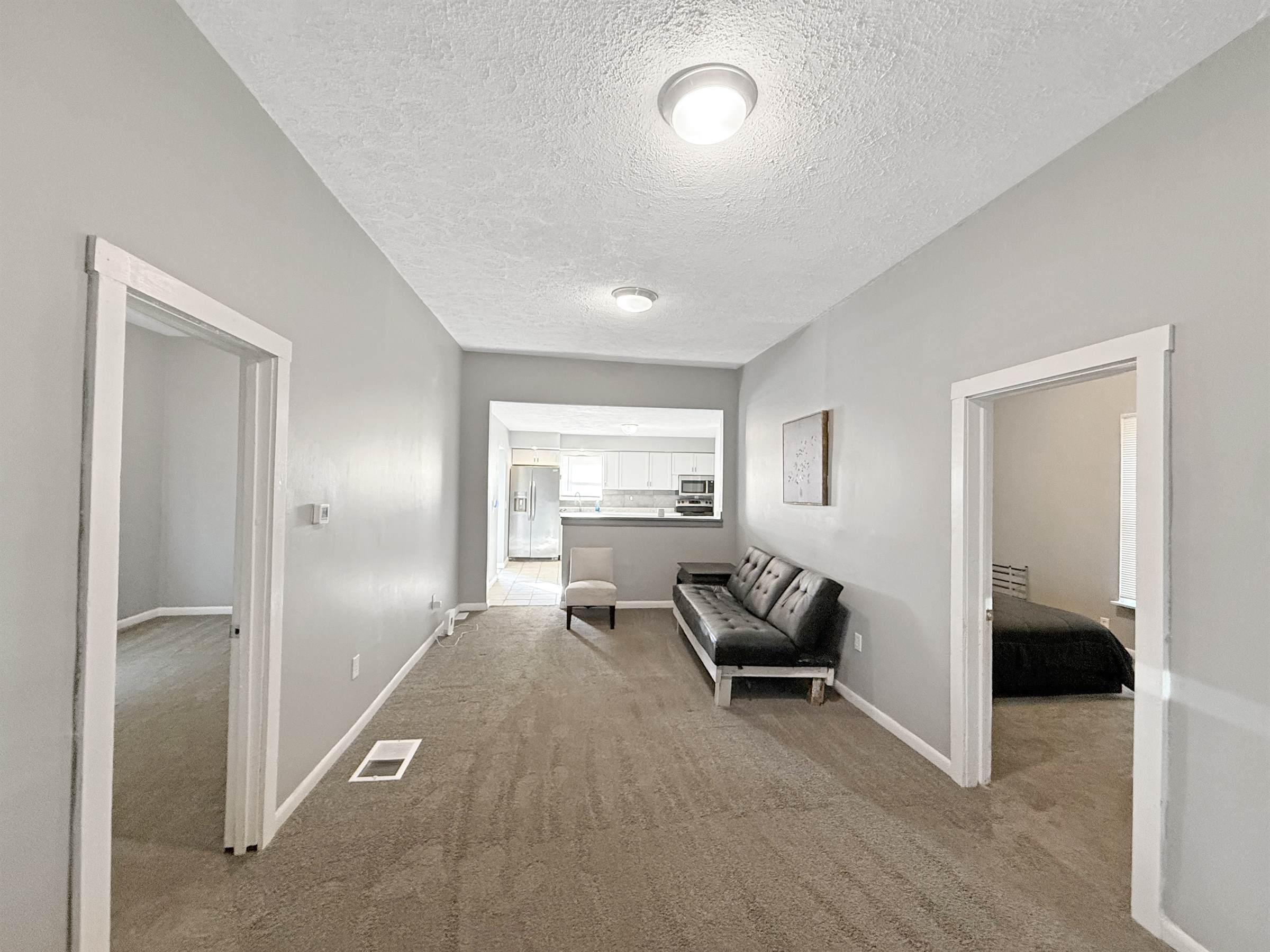 1543 3rd Ave, Terre Haute, IN 47807