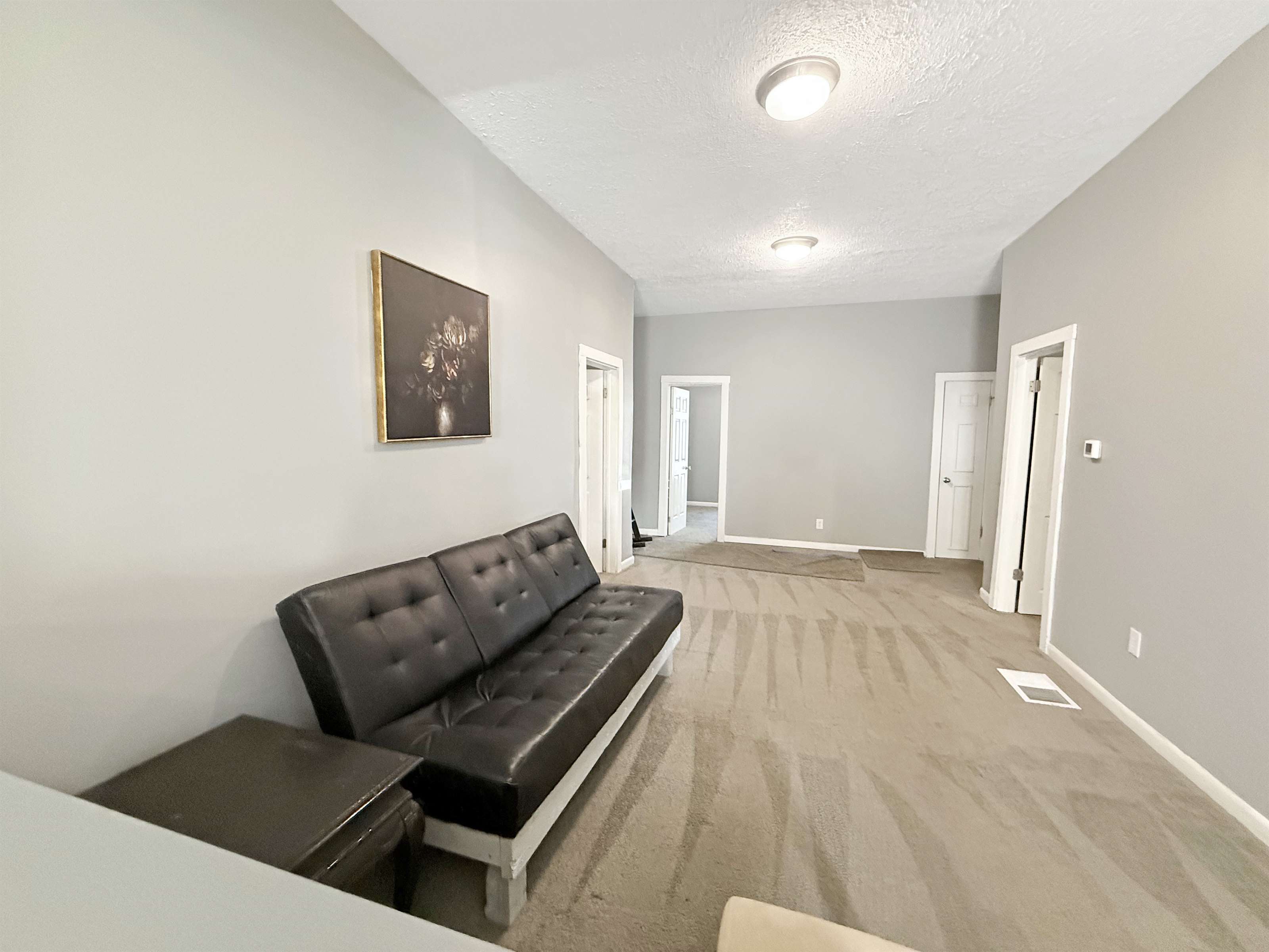 1543 3rd Ave, Terre Haute, IN 47807