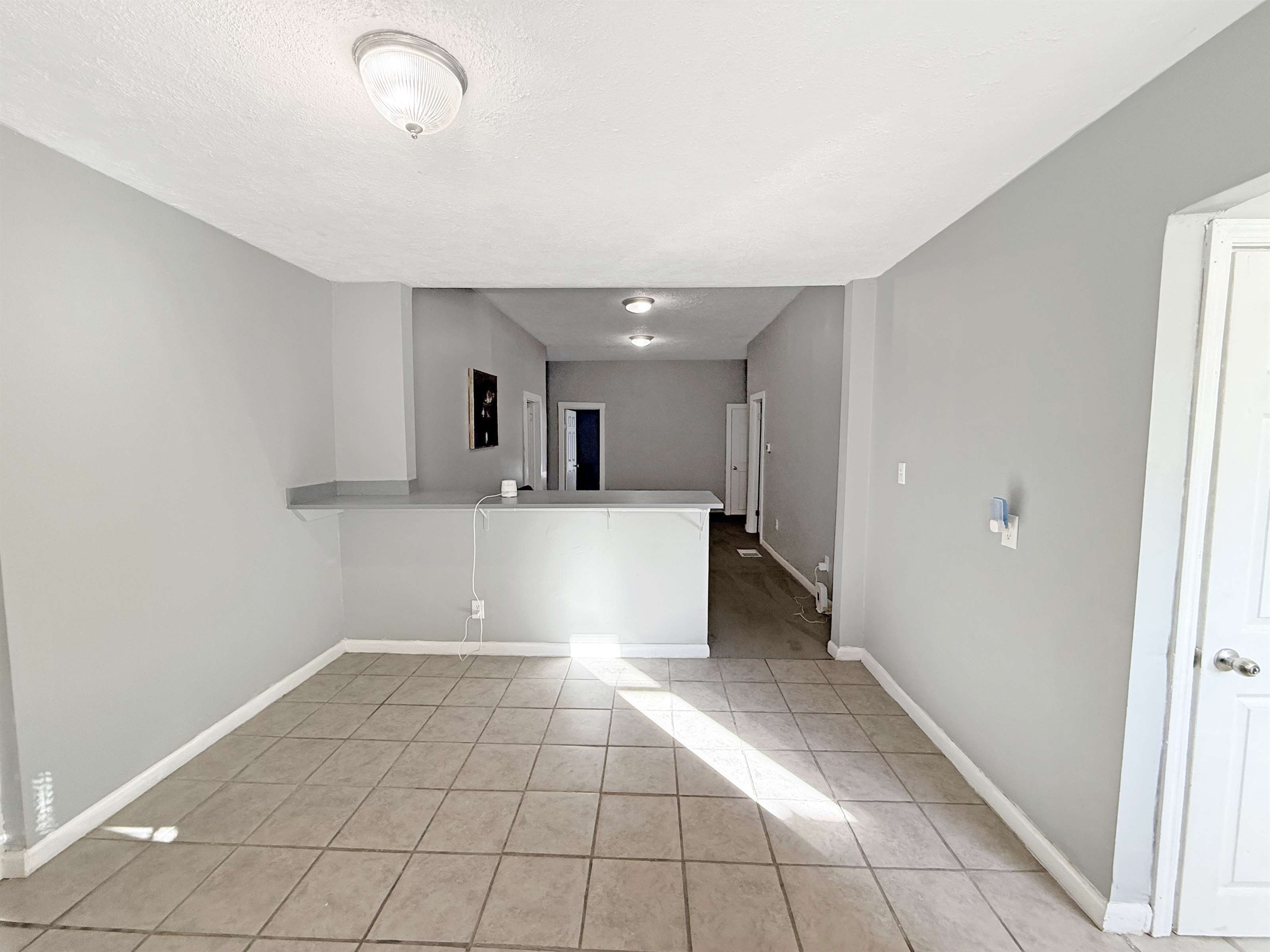 1543 3rd Ave, Terre Haute, IN 47807