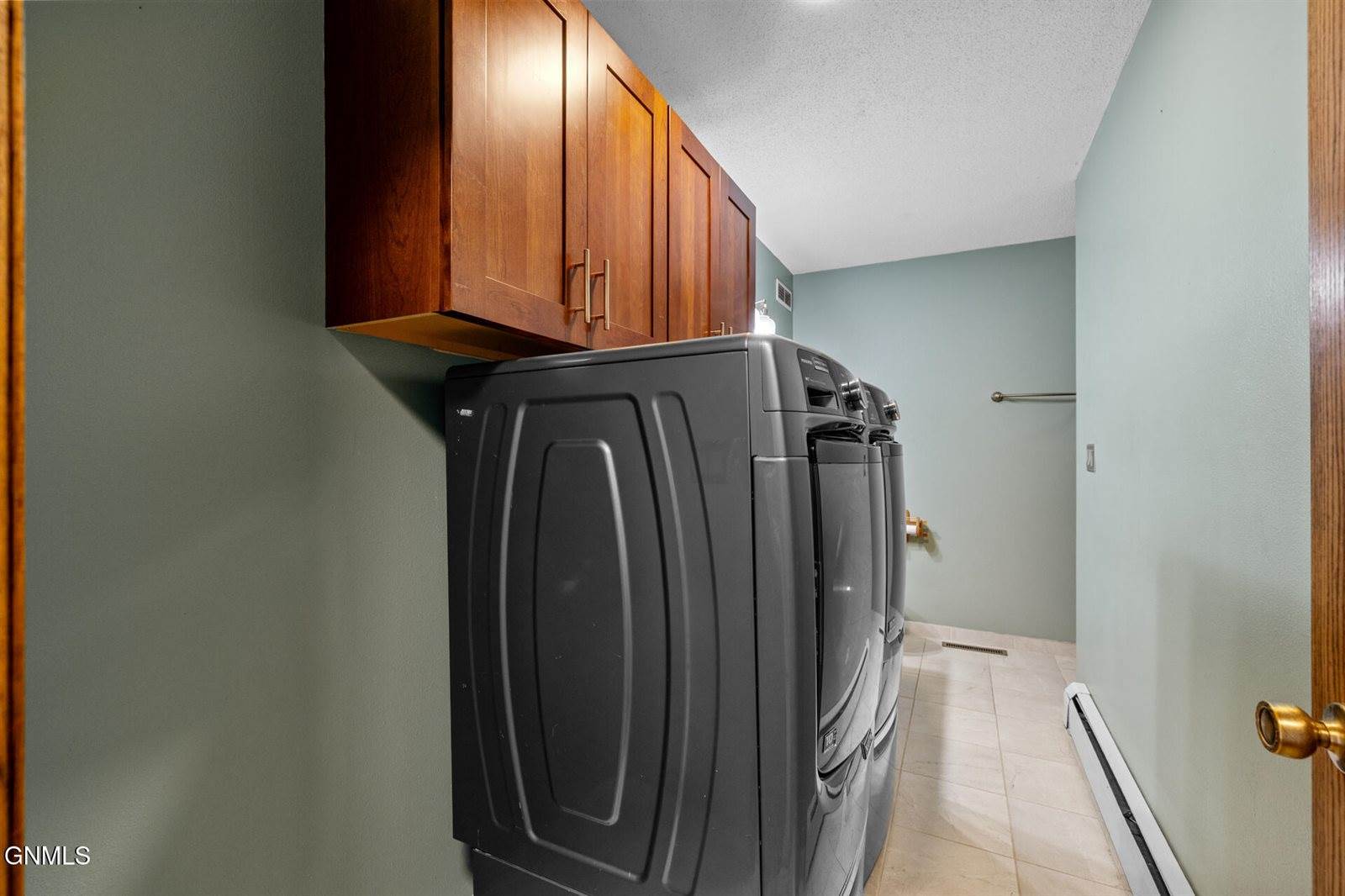 6181 133rd Avenue NW, Williston, ND 58801