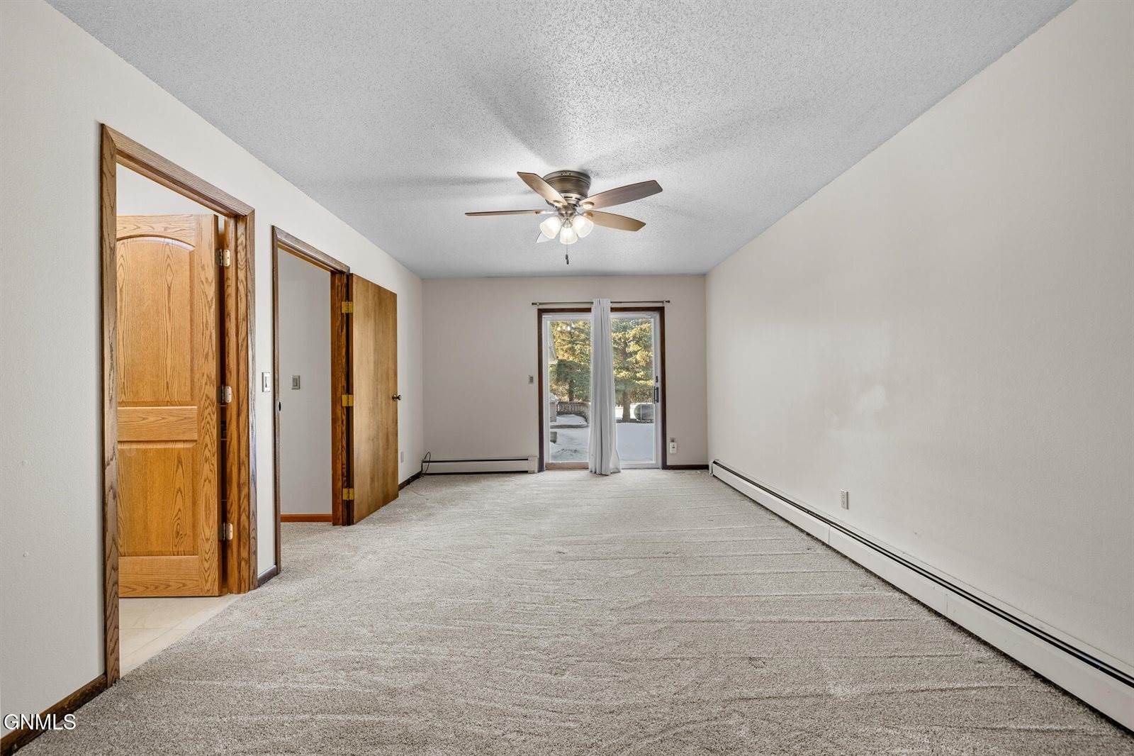 6181 133rd Avenue NW, Williston, ND 58801