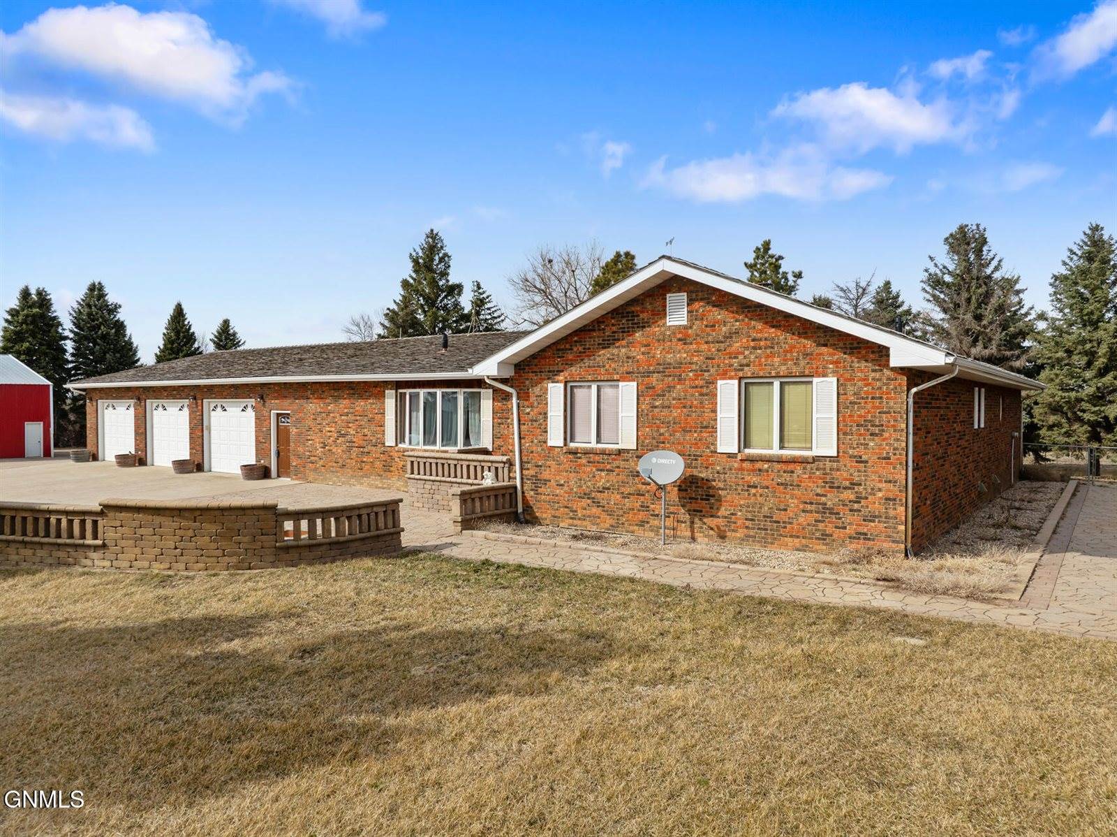 6181 133rd Avenue NW, Williston, ND 58801