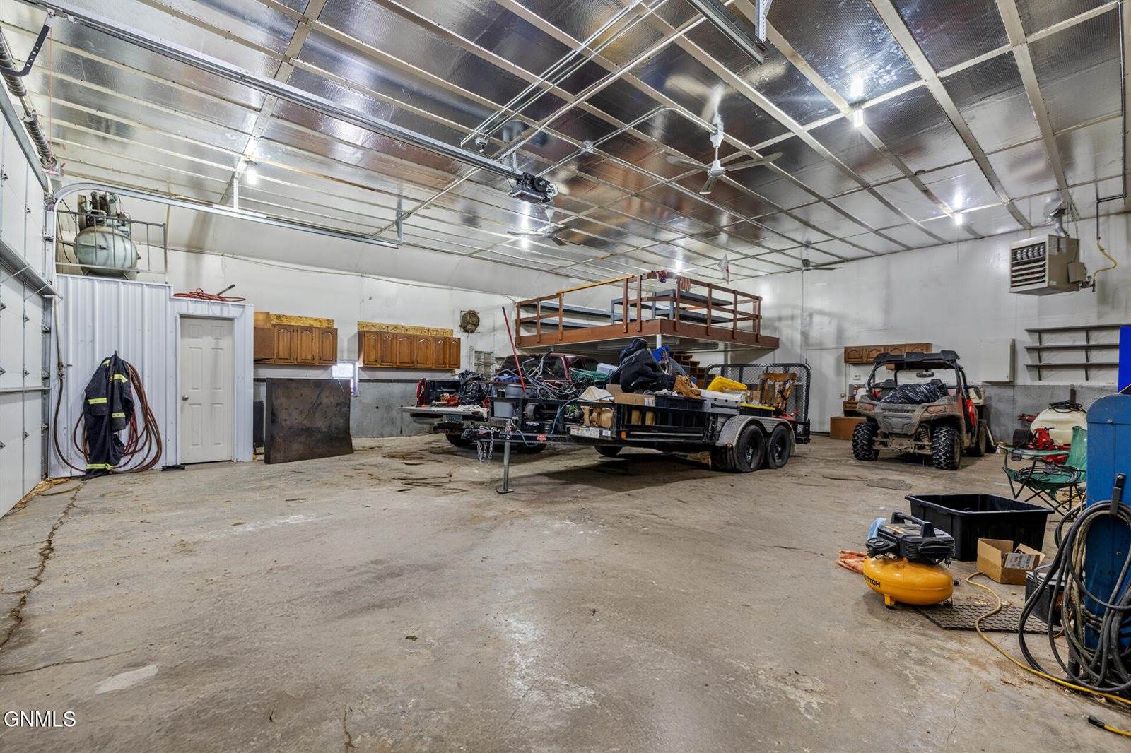 6181 133rd Avenue NW, Williston, ND 58801