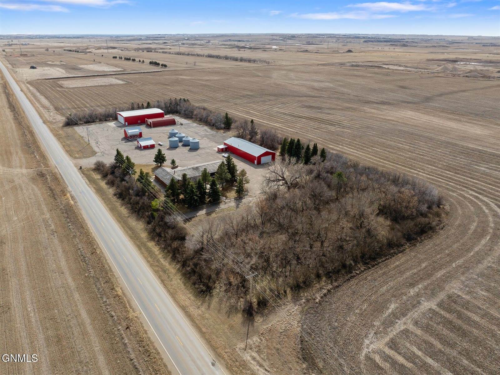 6181 133rd Avenue NW, Williston, ND 58801