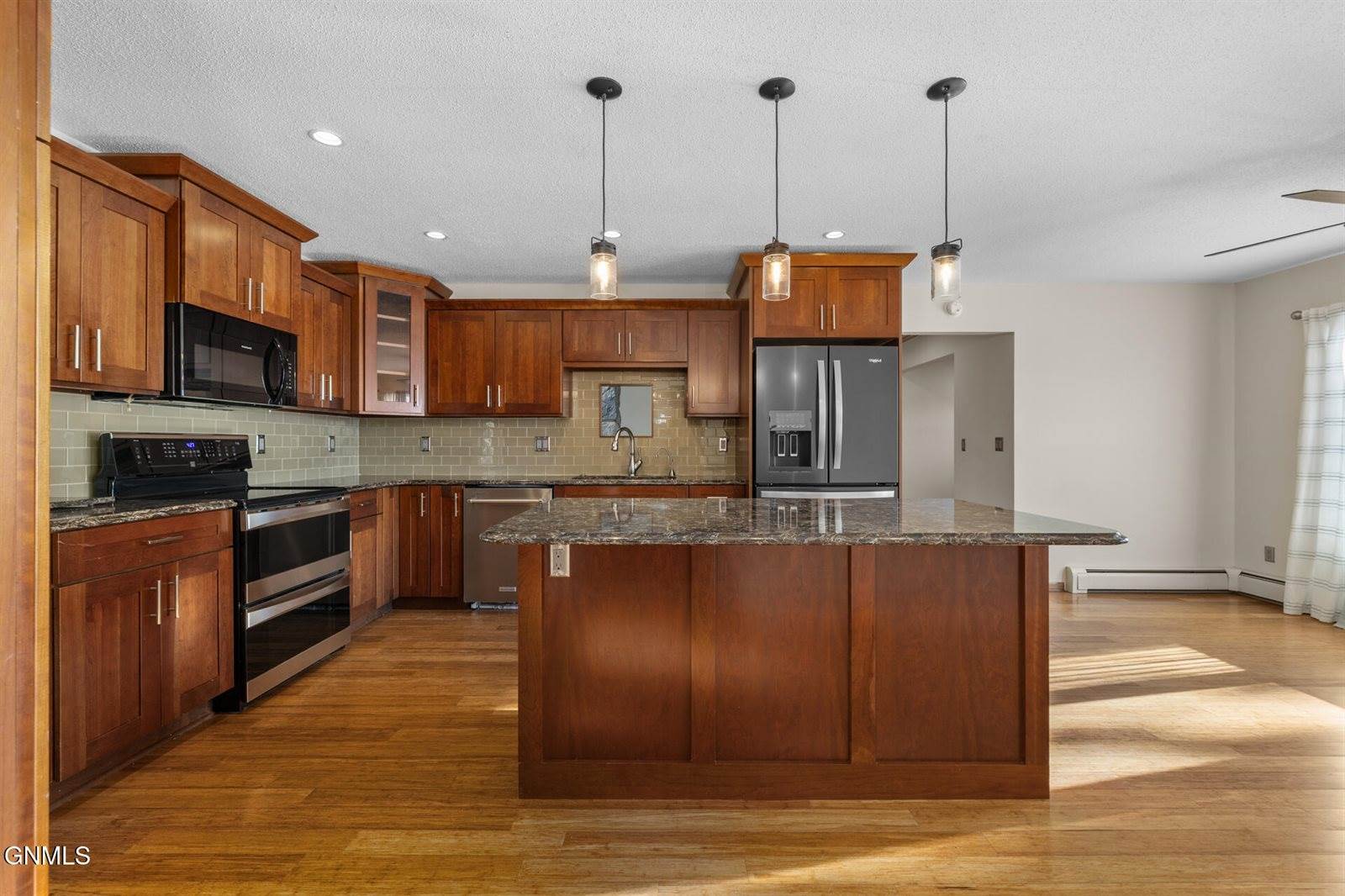 6181 133rd Avenue NW, Williston, ND 58801