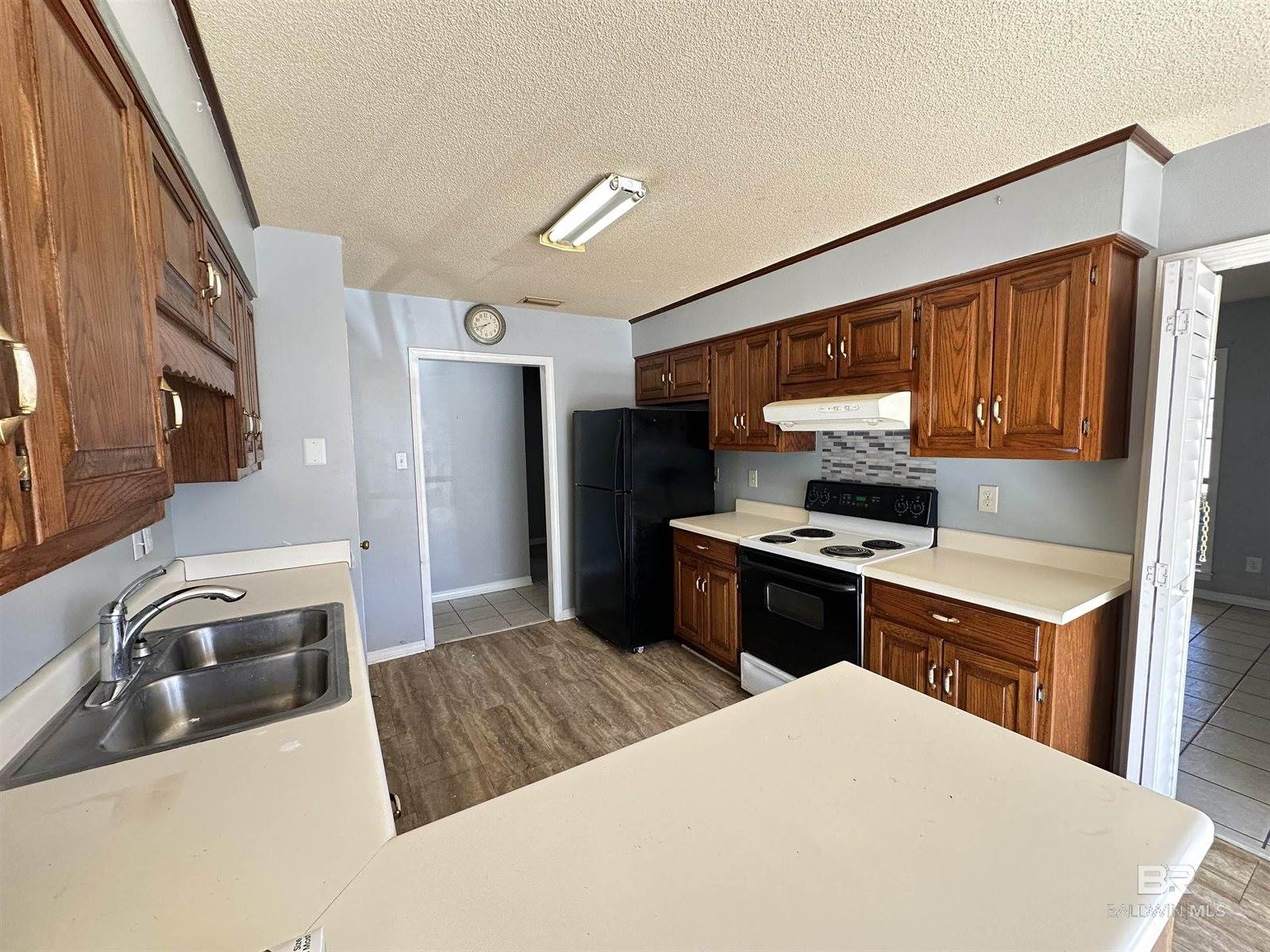 10761 Cowart Road, Mobile, AL 36695