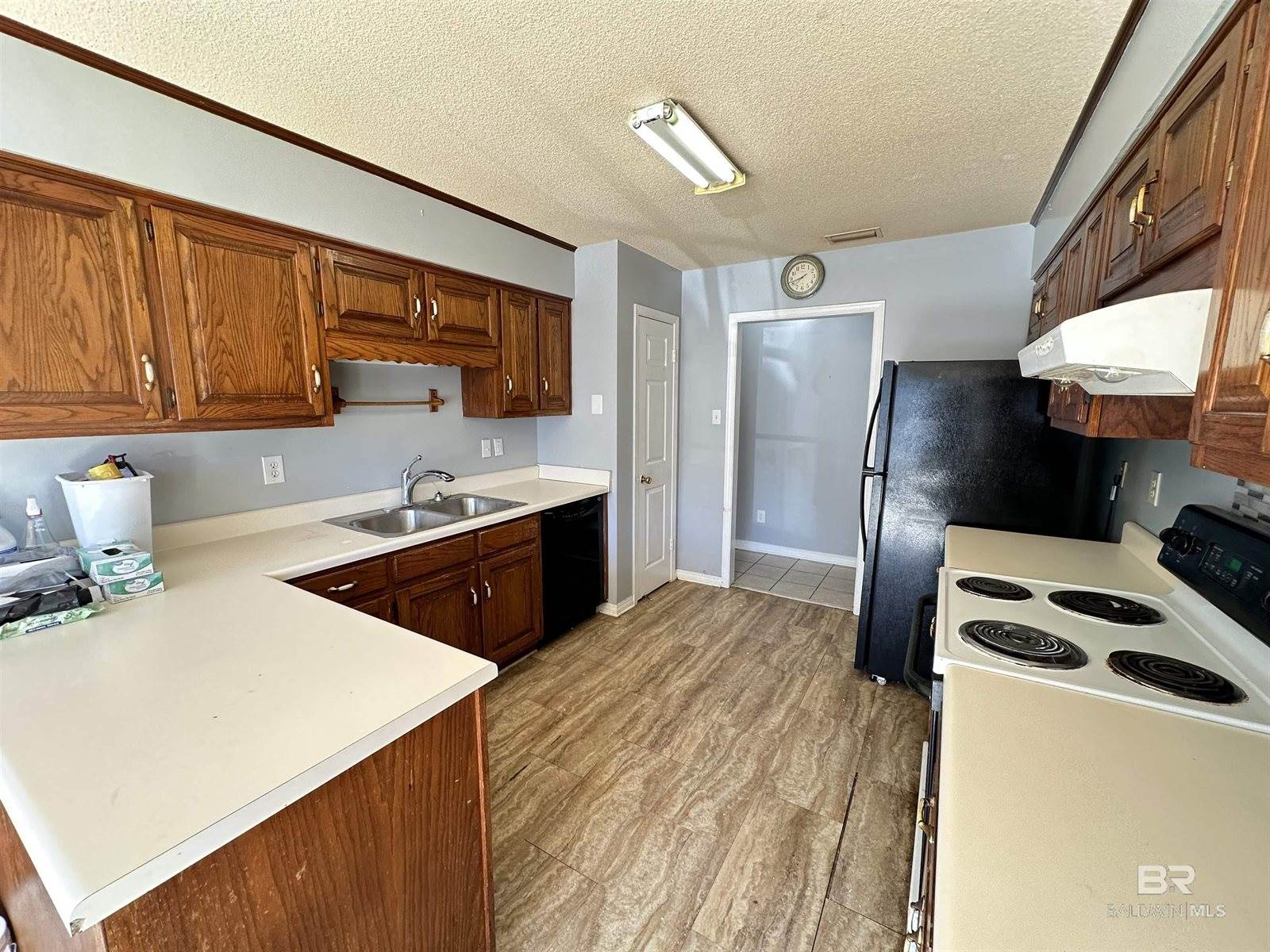 10761 Cowart Road, Mobile, AL 36695