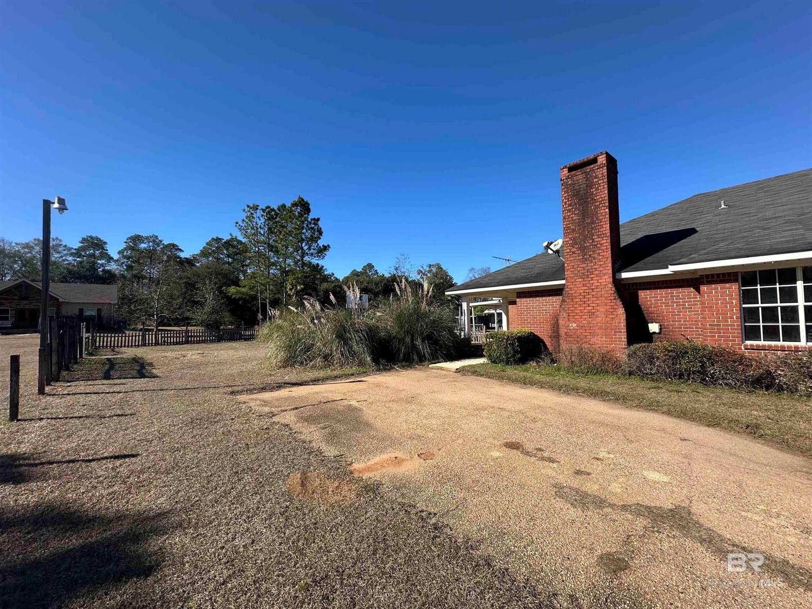 10761 Cowart Road, Mobile, AL 36695