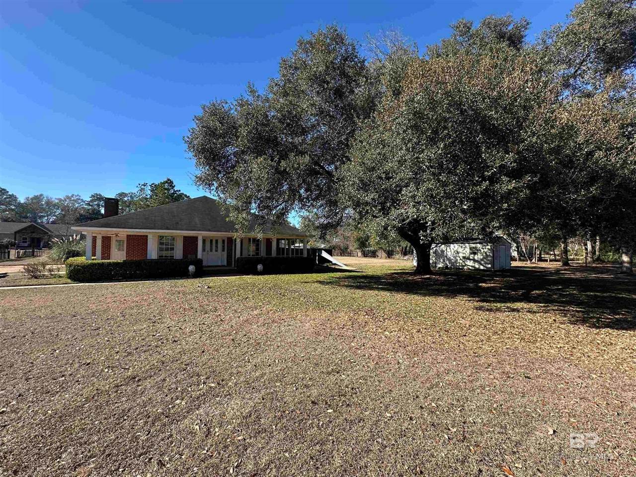 10761 Cowart Road, Mobile, AL 36695