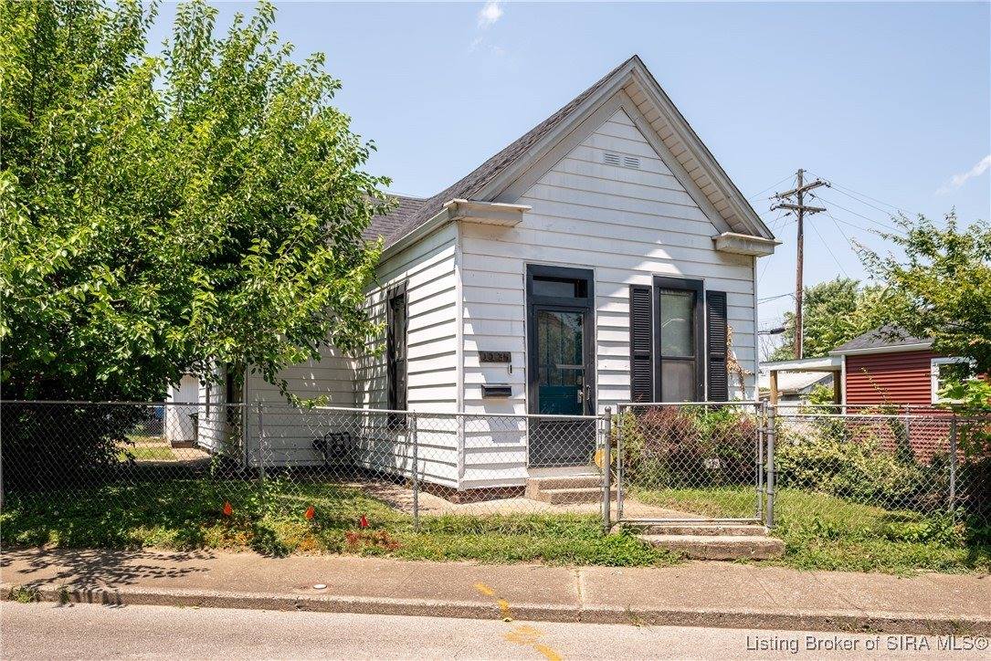 1139 Beeler Street, New Albany, IN 47150