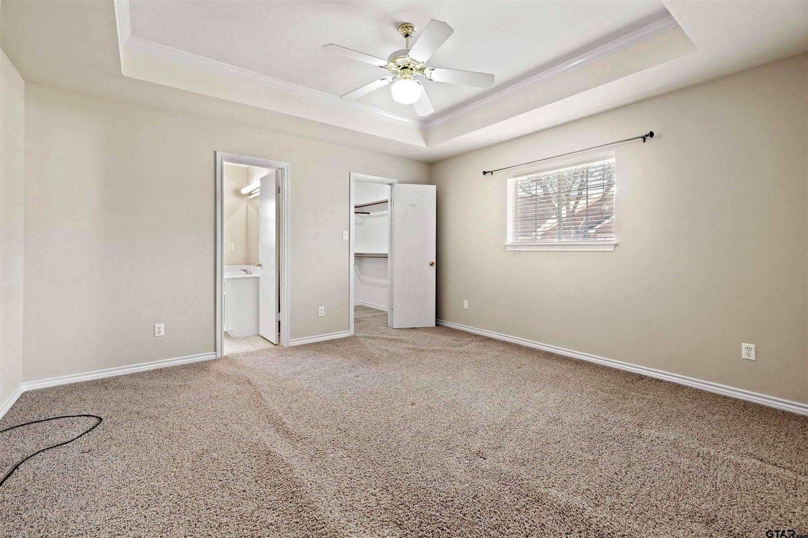 5401 Hollytree Dr. 604, Tyler, TX 75703