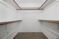 5401 Hollytree Dr. 604, Tyler, TX 75703