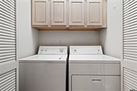 5401 Hollytree Dr. 604, Tyler, TX 75703