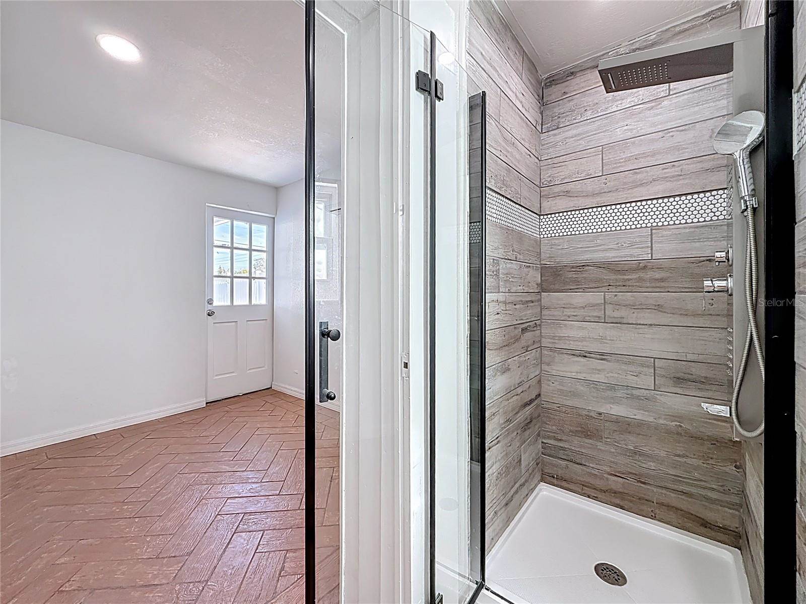 5810 Tangerine Avenue South, Gulfport, FL 33707