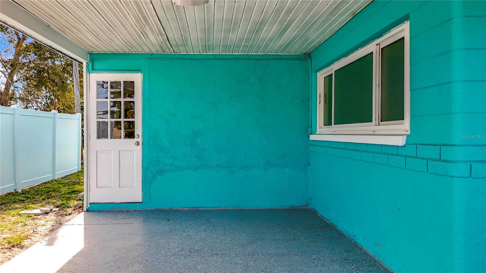 5810 Tangerine Avenue South, Gulfport, FL 33707