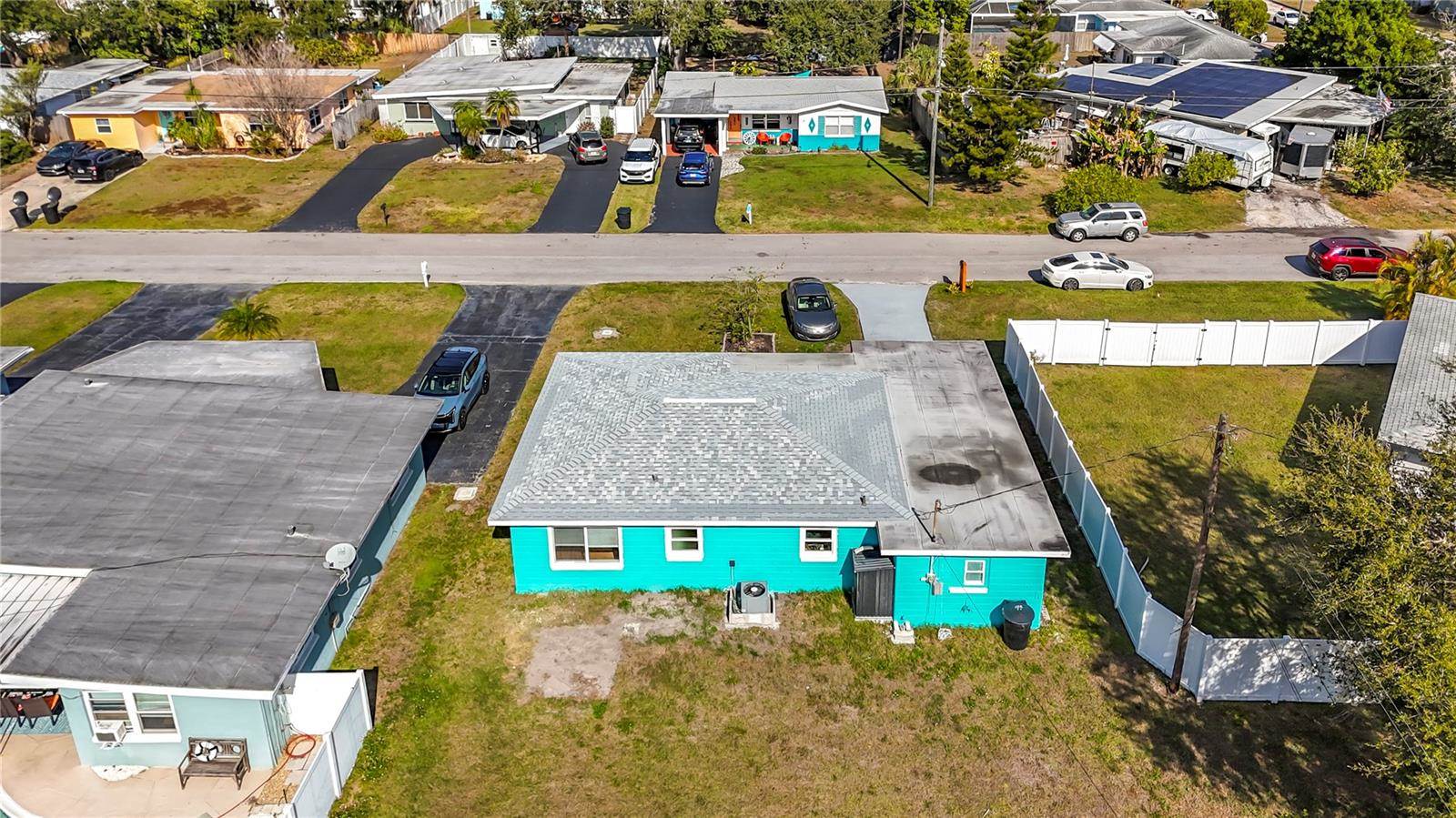 5810 Tangerine Avenue South, Gulfport, FL 33707