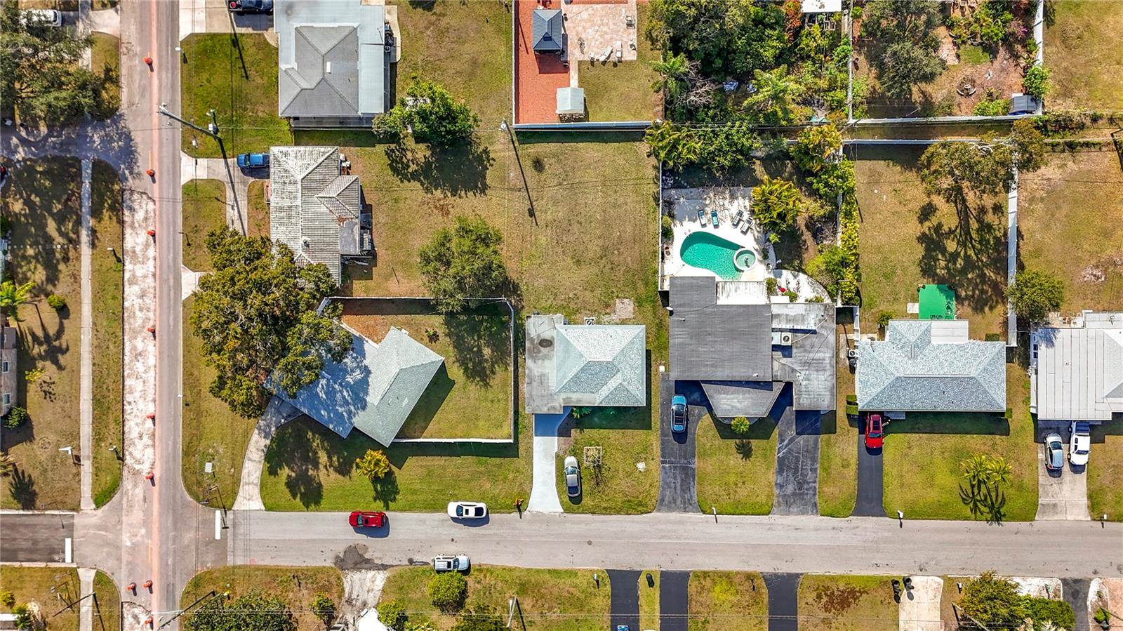 5810 Tangerine Avenue South, Gulfport, FL 33707