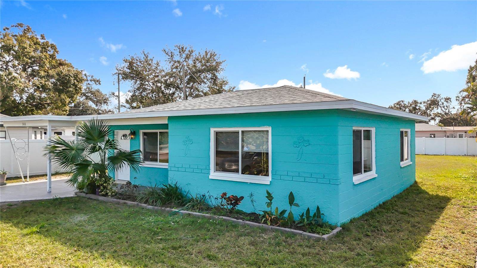 5810 Tangerine Avenue South, Gulfport, FL 33707