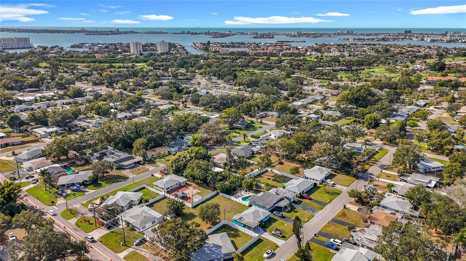 5810 Tangerine Avenue South, Gulfport, FL 33707