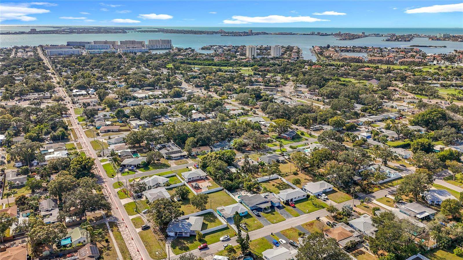 5810 Tangerine Avenue South, Gulfport, FL 33707