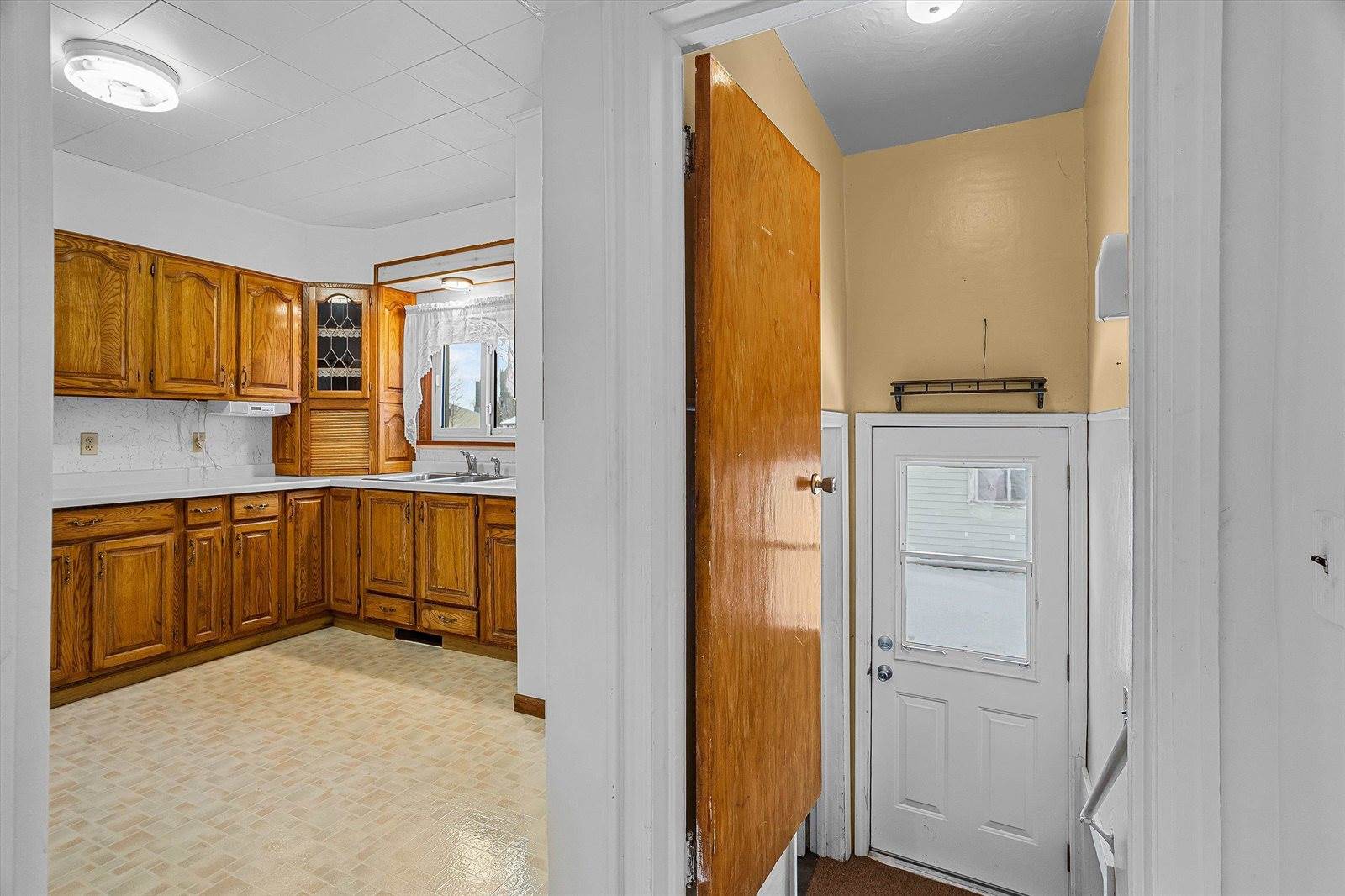 107 E Wendell Street, Spencer, WI 54479