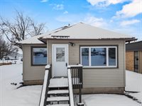 107 E Wendell Street, Spencer, WI 54479