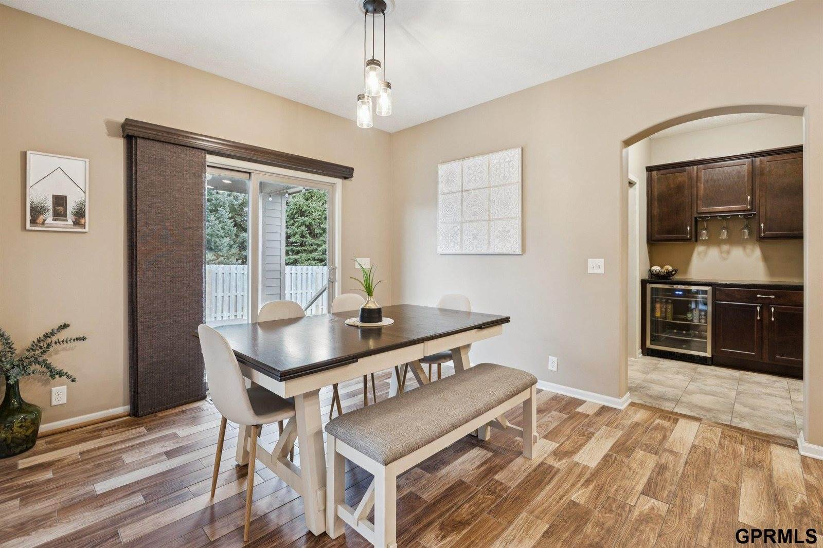 18601 Mason Street, Elkhorn, NE 68022