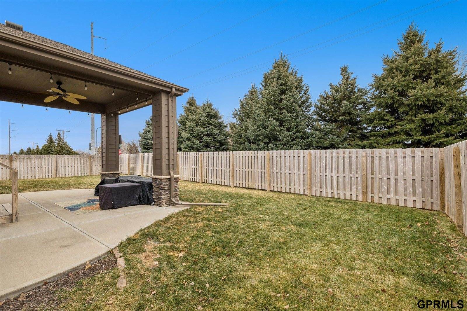 18601 Mason Street, Elkhorn, NE 68022