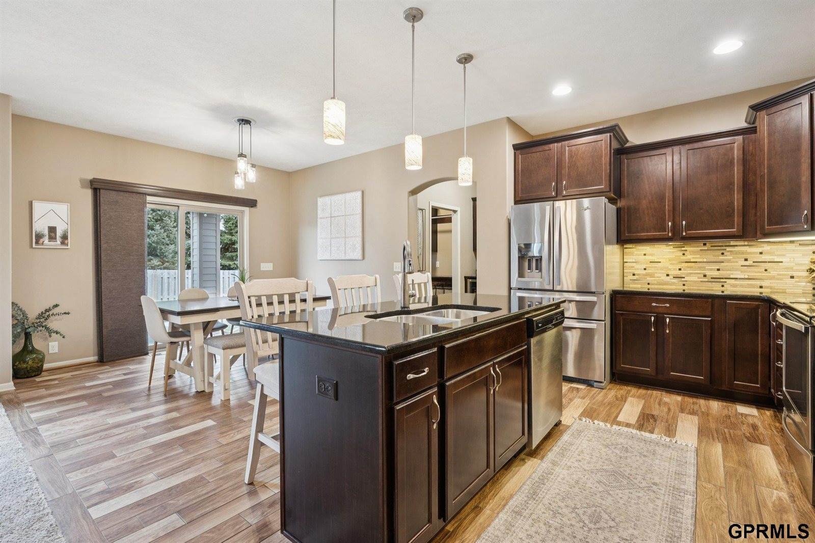 18601 Mason Street, Elkhorn, NE 68022