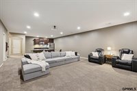 18601 Mason Street, Elkhorn, NE 68022