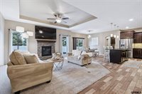 18601 Mason Street, Elkhorn, NE 68022