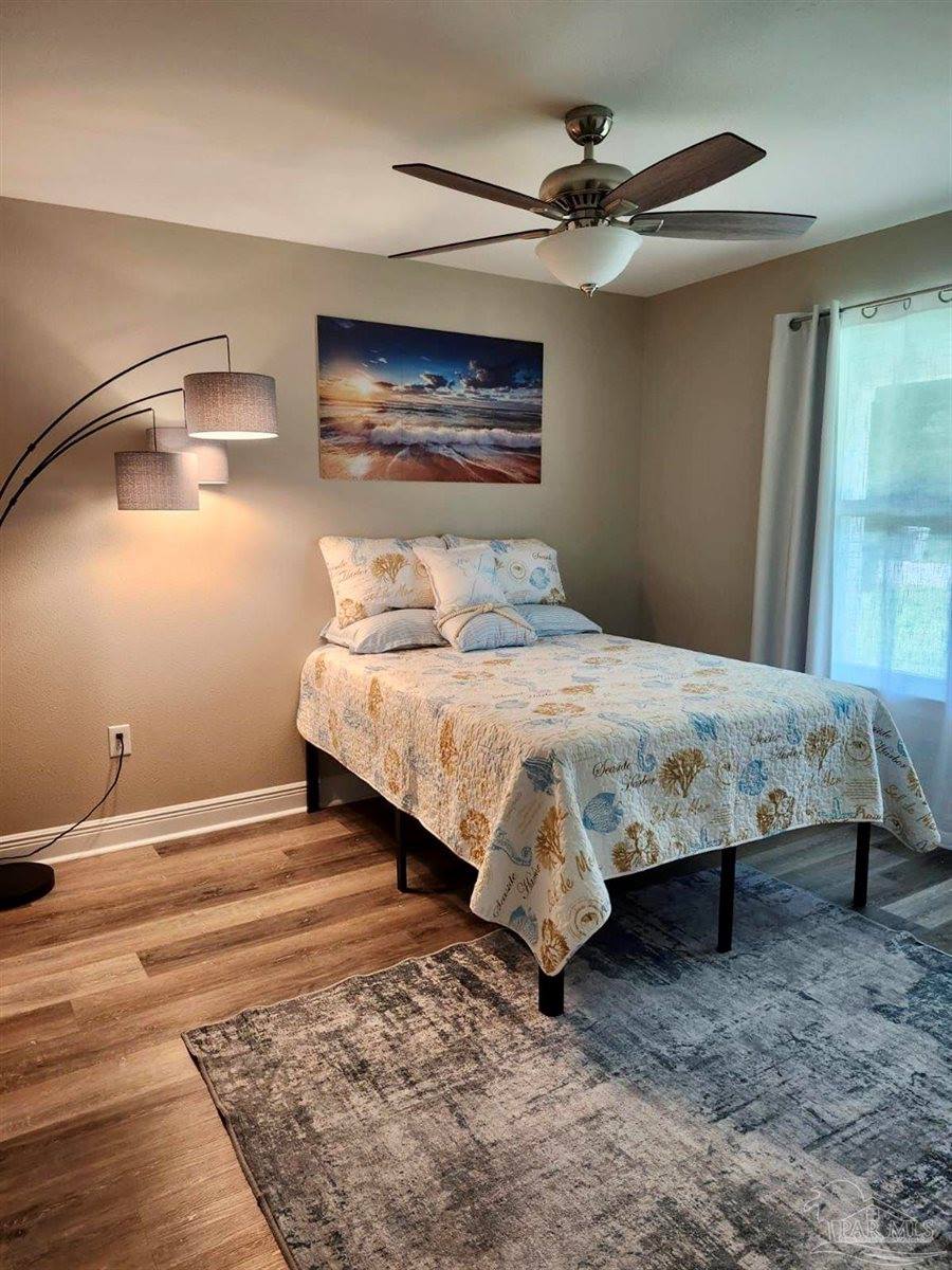 10425 Tanton Rd, Pensacola, FL 32506