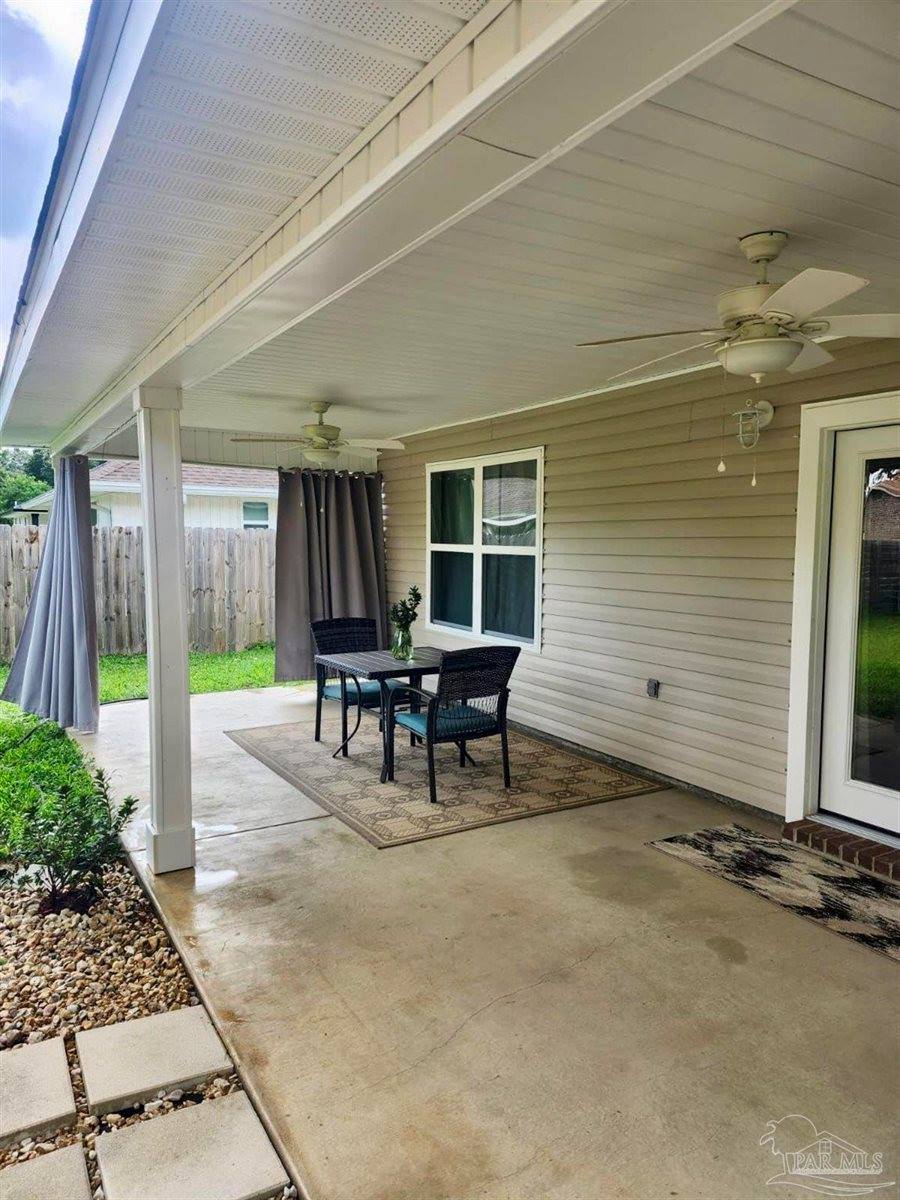 10425 Tanton Rd, Pensacola, FL 32506