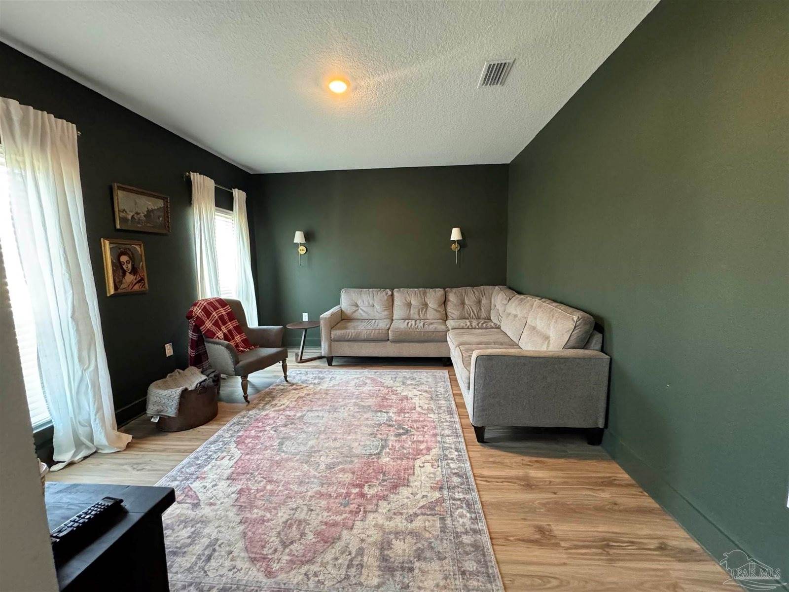 5510 Swaine Ct, Pace, FL 32571