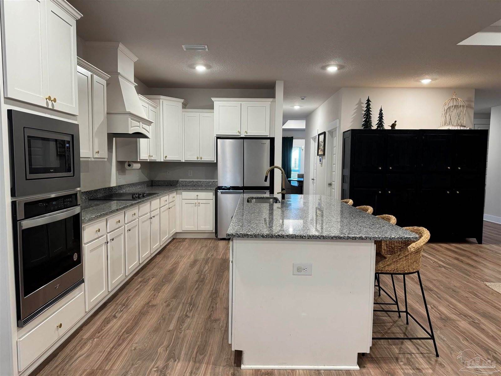 5510 Swaine Ct, Pace, FL 32571