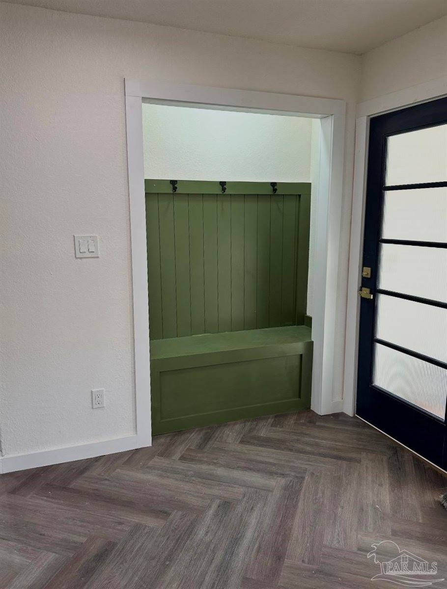 5520 Jones St, Milton, FL 32570