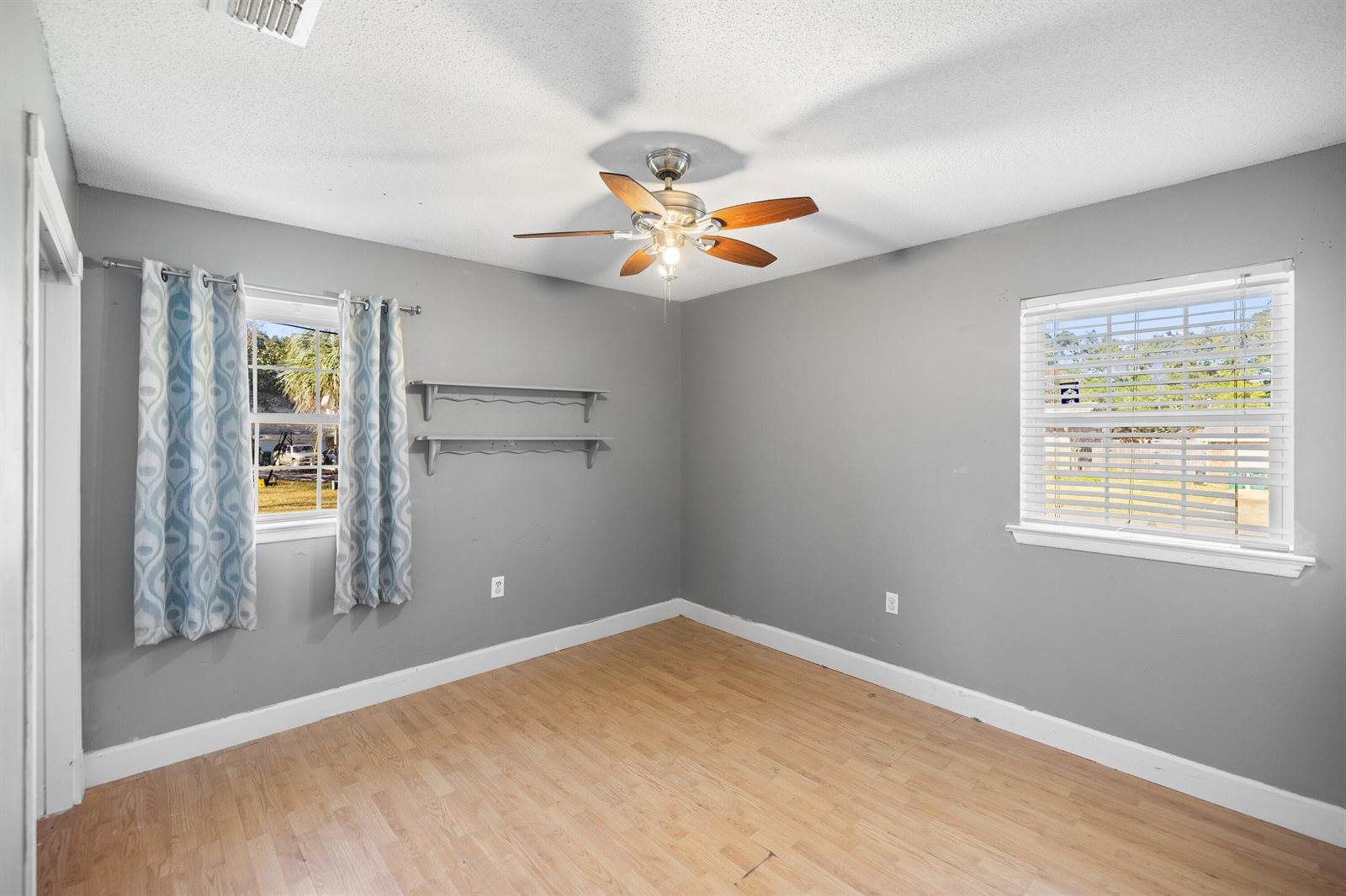 9 Elkwood Court, Shalimar, FL 32579