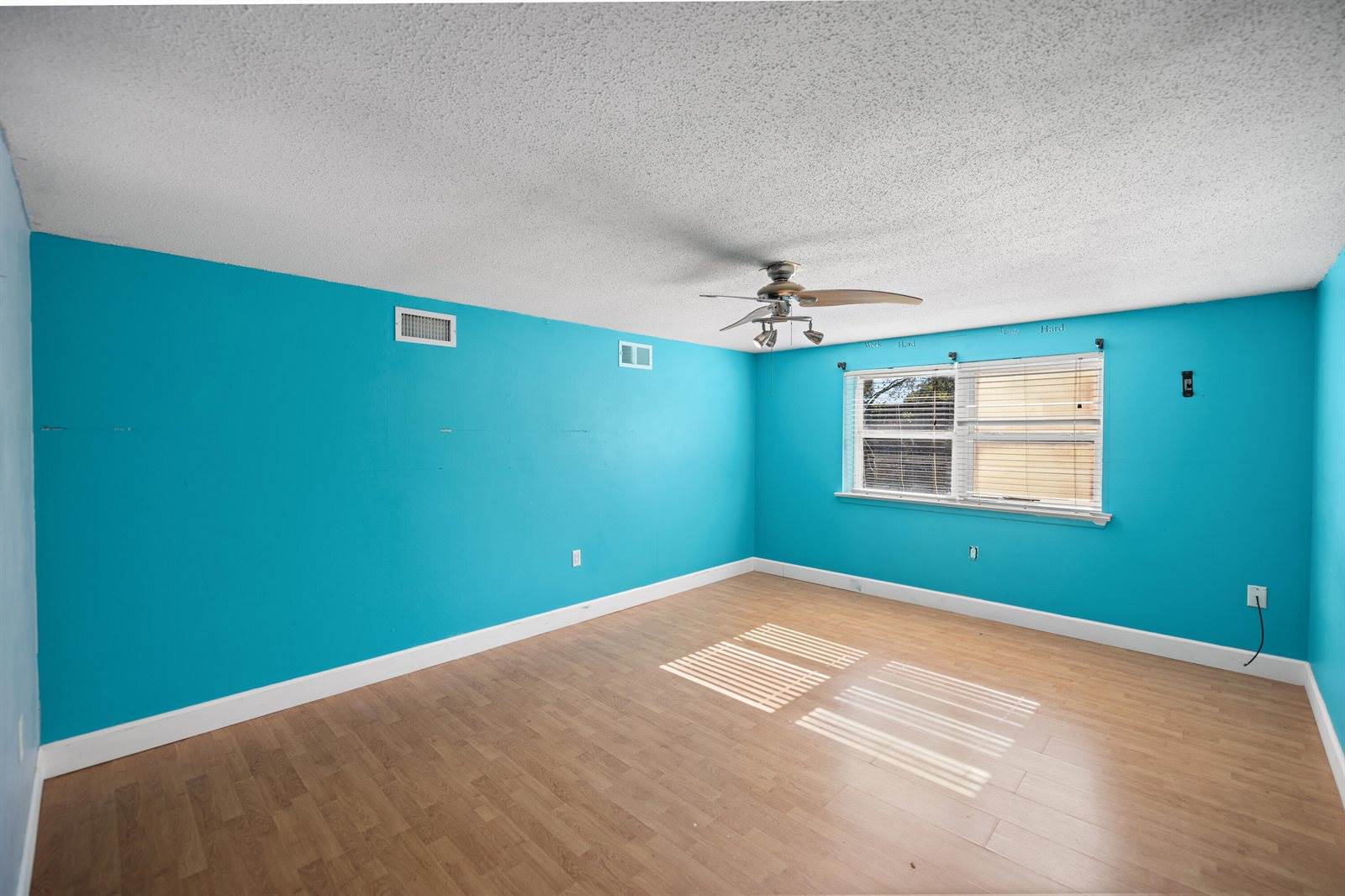 9 Elkwood Court, Shalimar, FL 32579